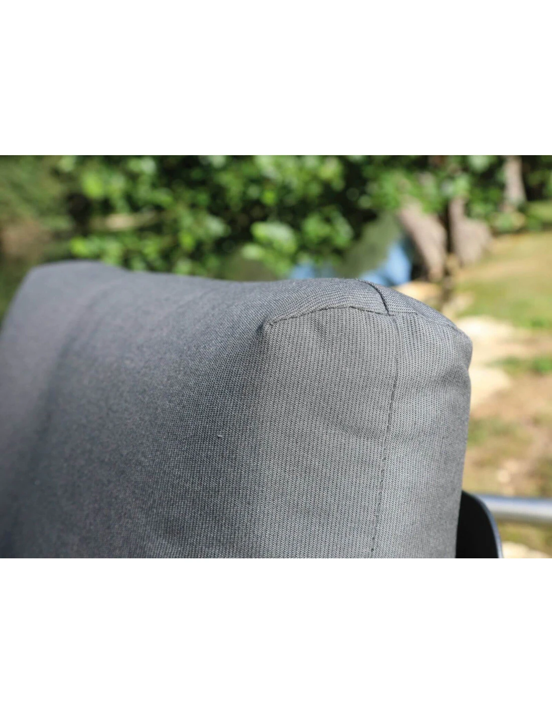 Salon De Jardin 4 Places Lava - Aluminium/Coussins Sundbrella- Graphite 4 Salon De Jardin 4 Places Lava - Aluminium/Coussins Sundbrella- Graphite – Image 2